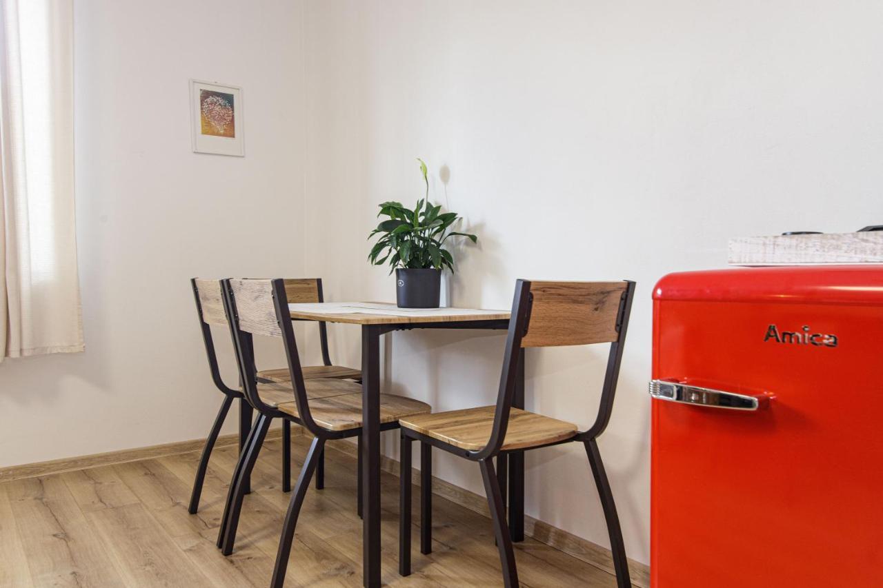 Apartment Hotel Stud Mb Ostrava Ngoại thất bức ảnh