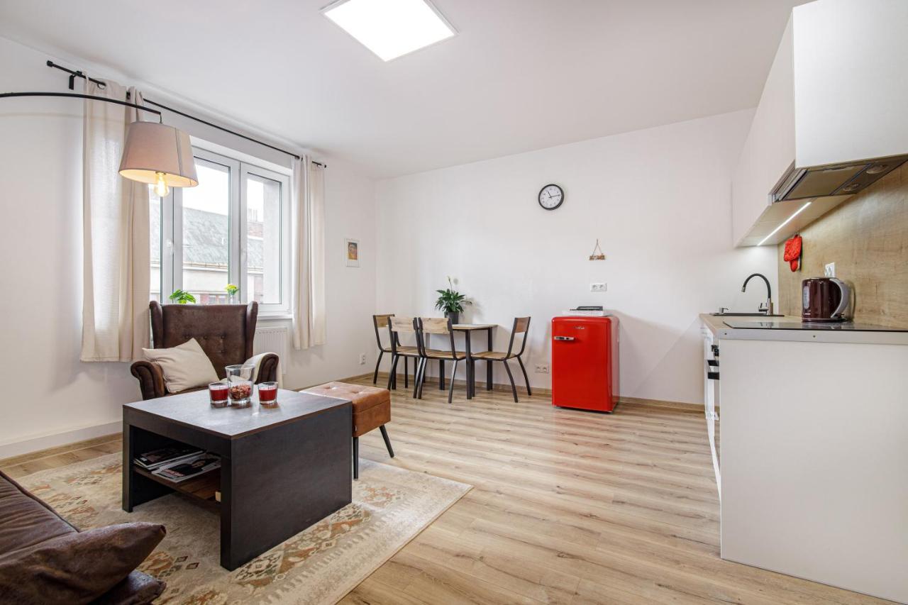 Apartment Hotel Stud Mb Ostrava Ngoại thất bức ảnh