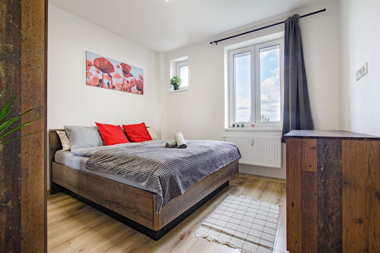 Apartment Hotel Stud Mb Ostrava Ngoại thất bức ảnh