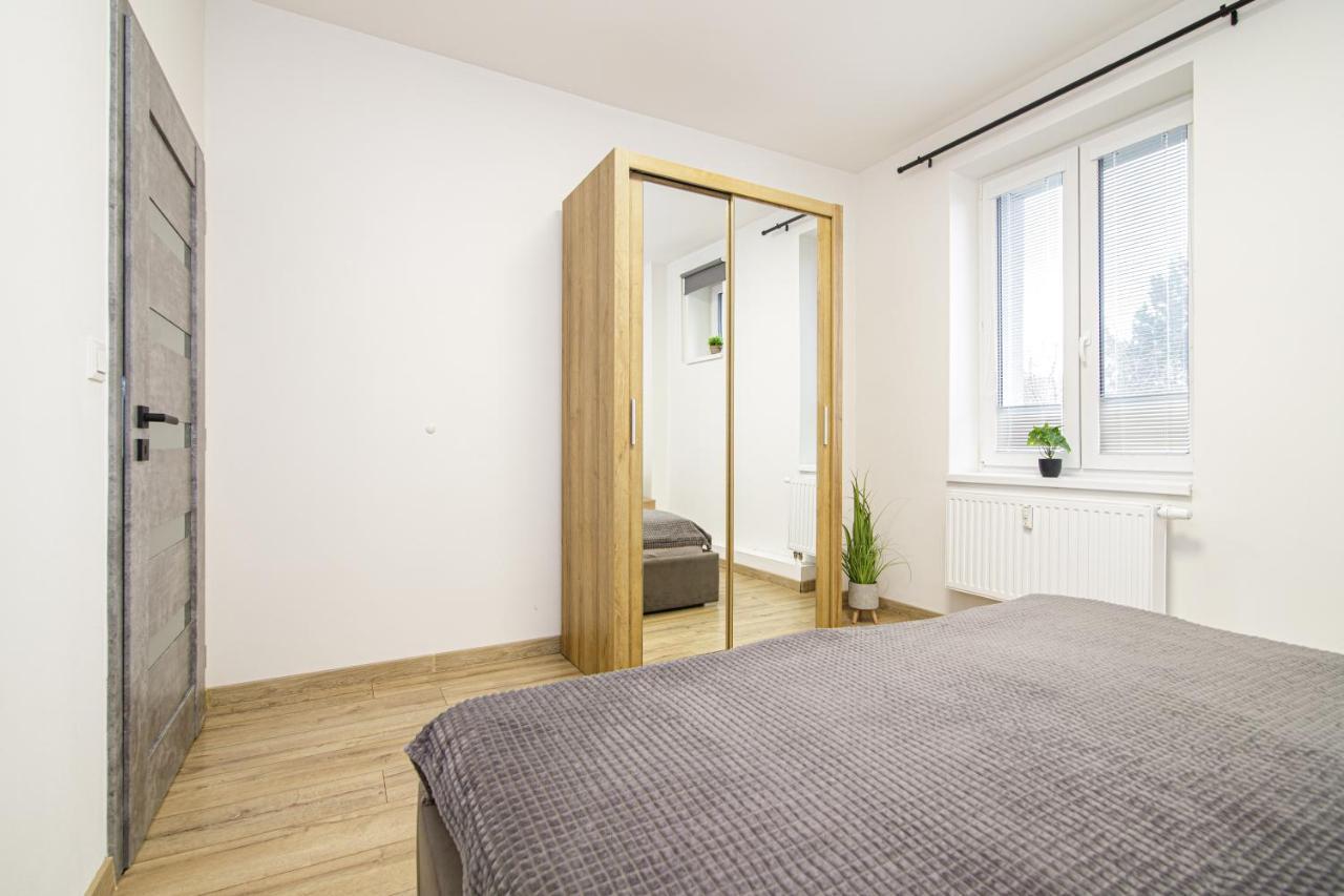 Apartment Hotel Stud Mb Ostrava Ngoại thất bức ảnh